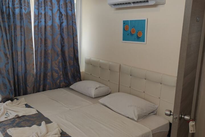 Room 14 of 17