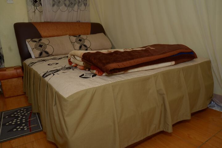 Room 3 of 20