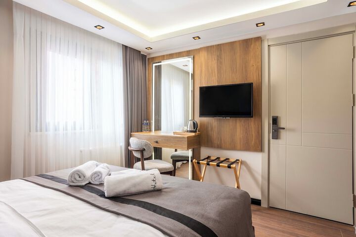 Room 25 of 56
