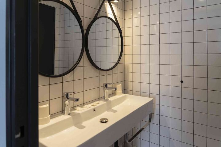 Clean Restrooms