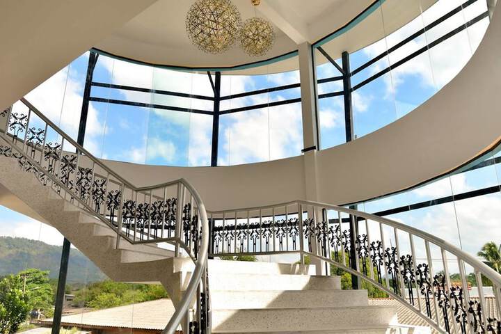 Hotel Interior 55 of 91