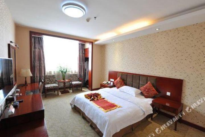 Photo of Nanyang Hotel