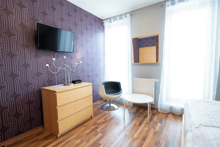 Room 55 of 140