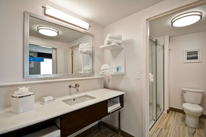 Bathroom shower