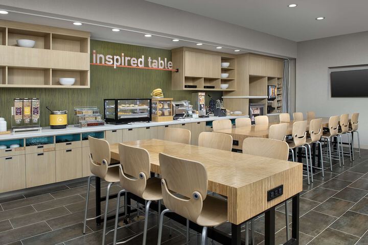 Breakfast area