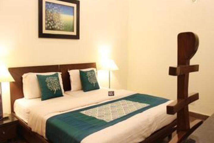 Room 14 of 26