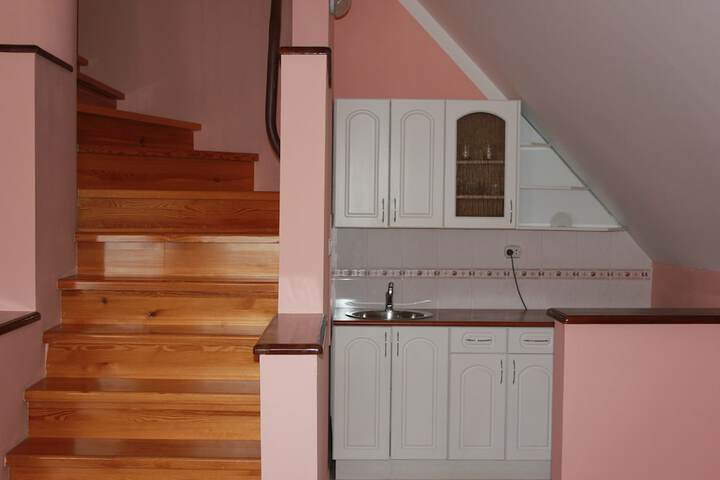 Room 9 of 62