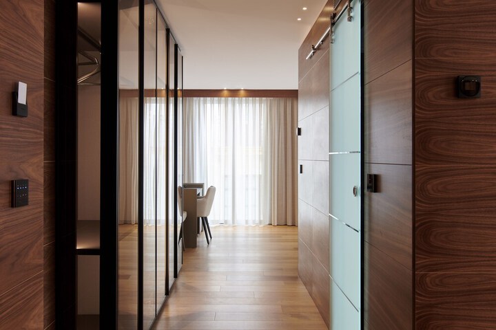 Room 21 of 74