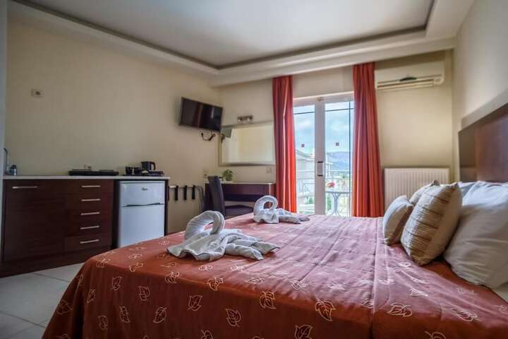Room 21 of 54