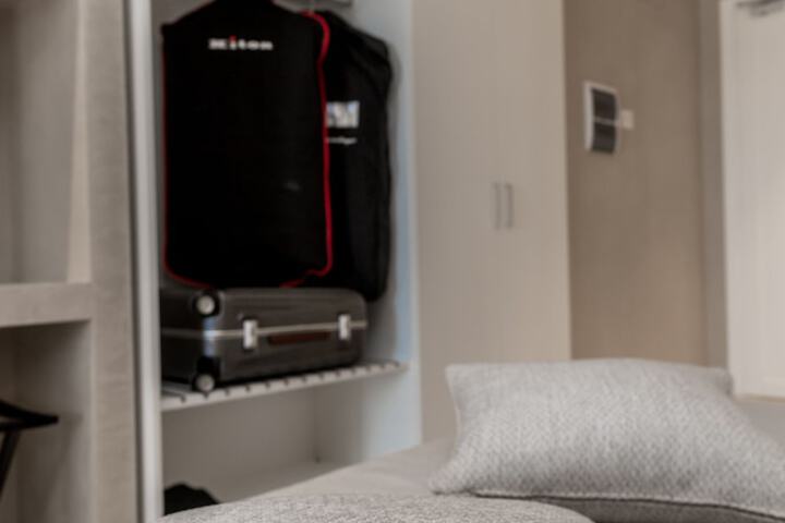 Room 11 of 26