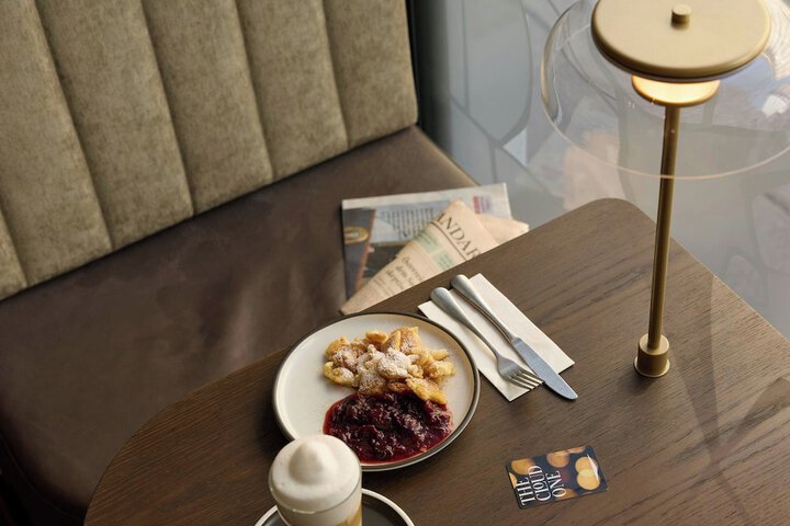 Breakfast/Coffee Service 63 of 89