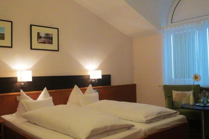 General 32 of 40