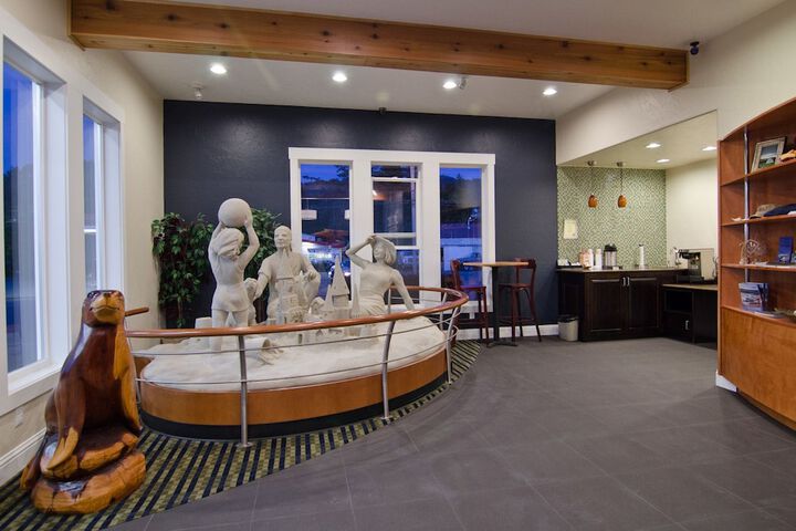 Hotel Interior 2 of 73