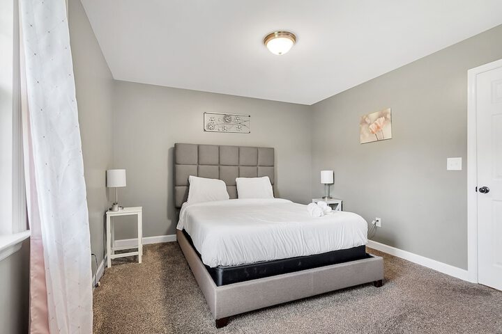Room 14 of 78