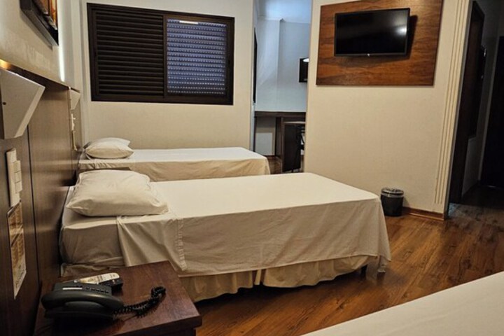 Room 40 of 89