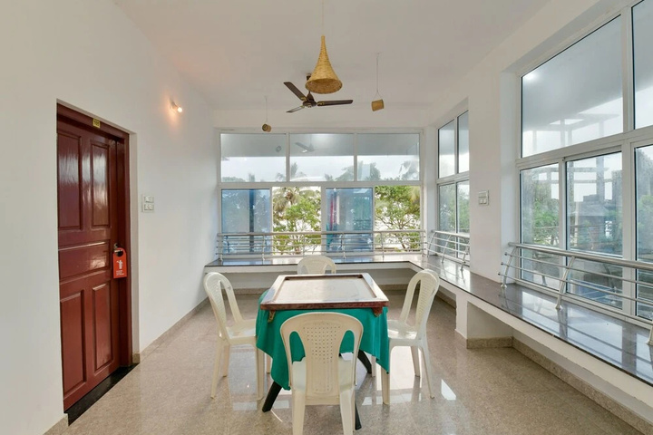 Terrace/Patio 7 of 16