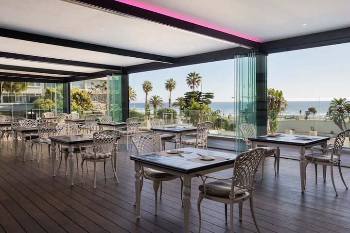 Sundeck 107 of 112