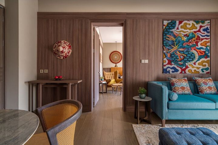 Room 53 of 119