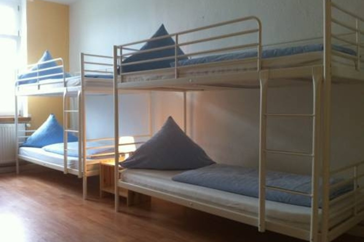 guest_rooms