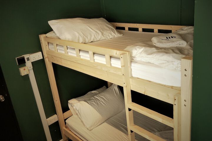 Room 14 of 39