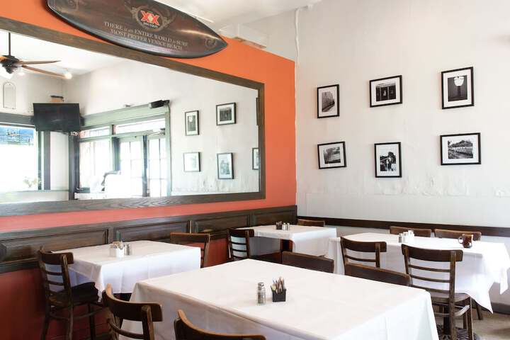 Dining 113 of 133