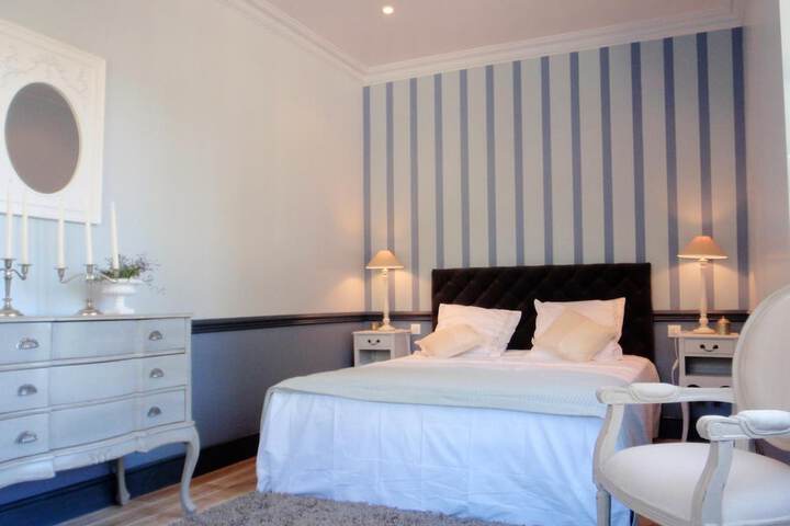 Room 14 of 54