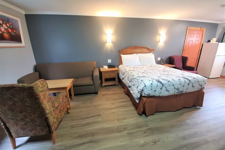 Room 70 of 181