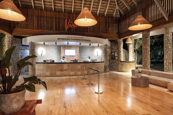 Hotel Interior 4 of 121