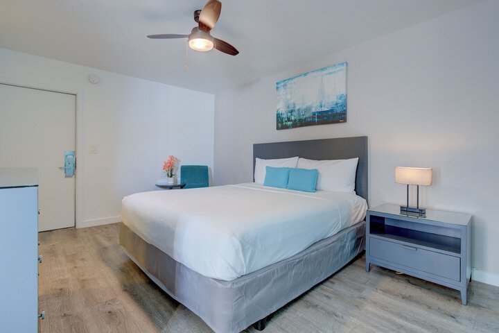 Room 18 of 52