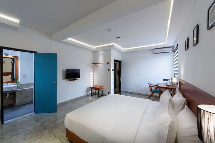 Room 14 of 45