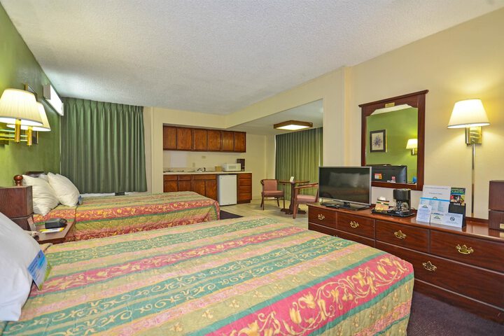1 Double Bed (3 of 16)
