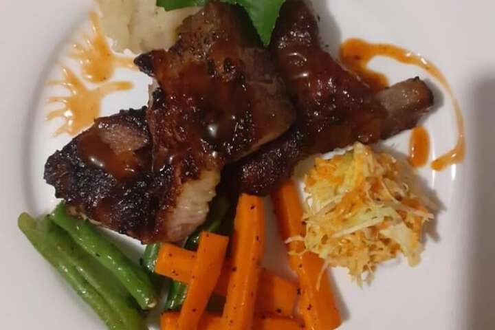 Dining 22 of 47