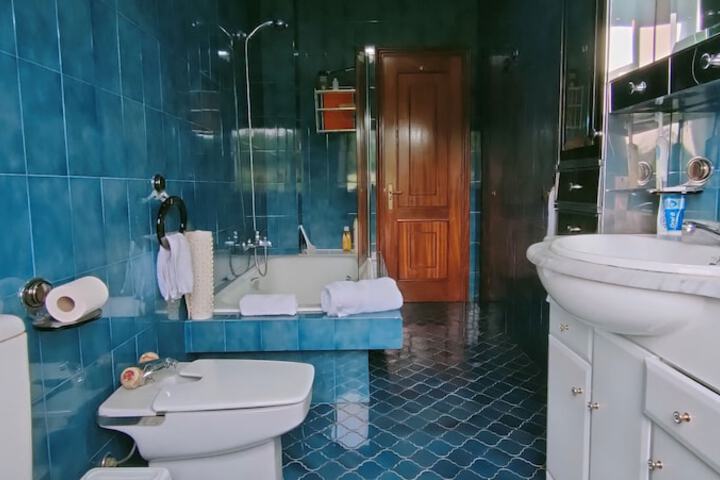 Room 21 of 47