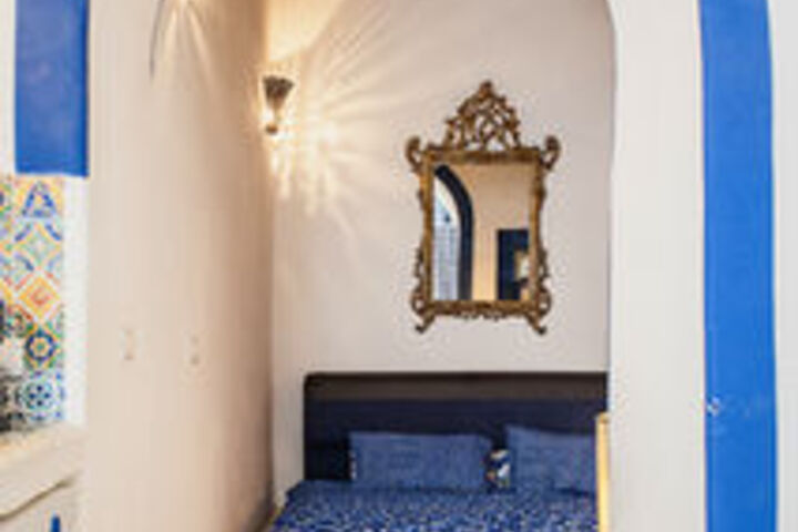 Room 59 of 153
