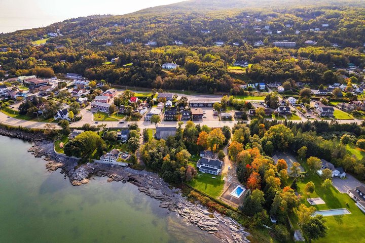 Clarion Pointe La Malbaie in La Malbaie, QC