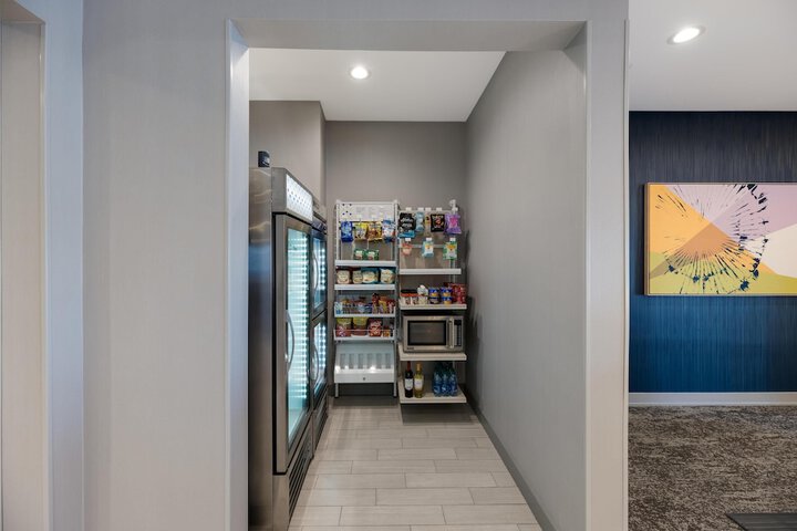 Snack bar