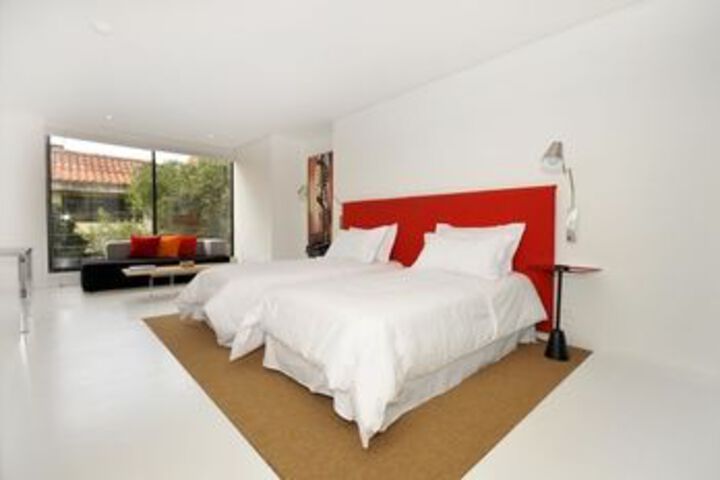 Room 12 of 50
