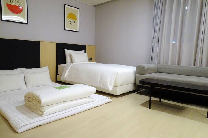 Room 64 of 219