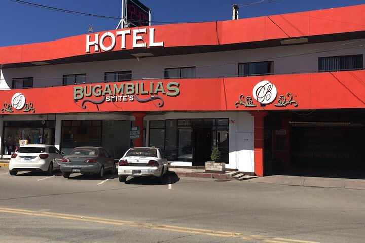 Hotel Bugambilias