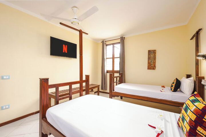 Room 40 of 107