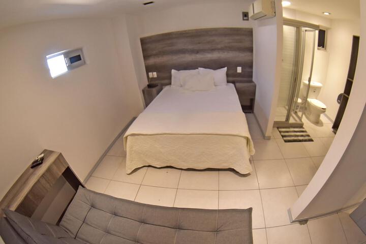 Room 15 of 35