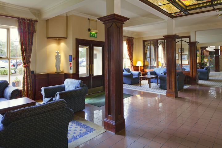 Hotel 74 of 81