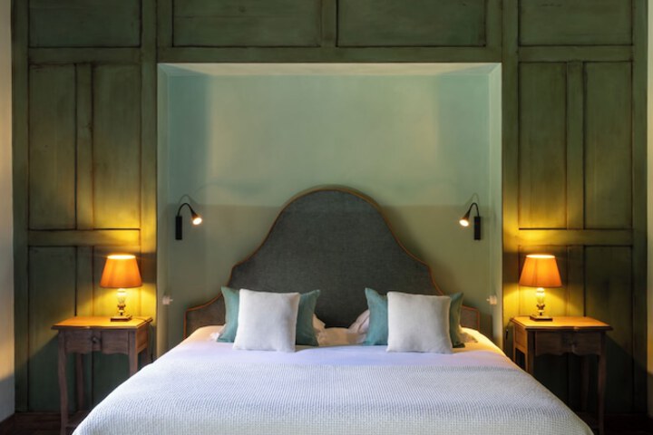 Room 44 of 70