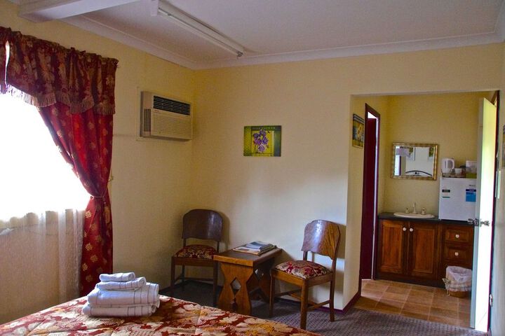 Room 38 of 60