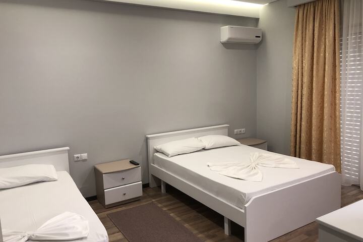 Room 3 of 14