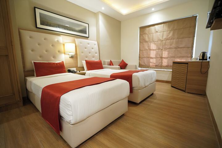Room 21 of 54