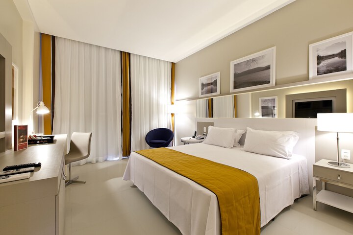 Room 10 of 72