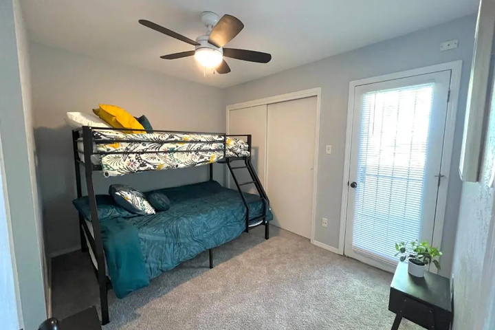 Room 2 of 9