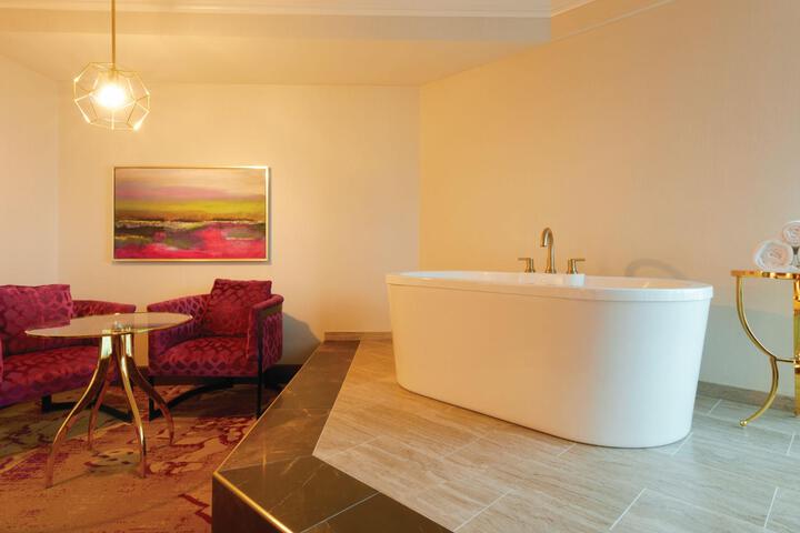 Petite Suite 1 King (16 of 26)