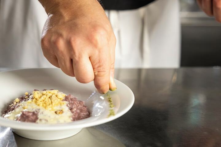 Dining 92 of 154